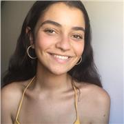 Profesora de inglés ofrece clases a estudiantes desde infantil hasta bachillerato y títulos Cambridge hasta B2desde el ámbito oral al escrito